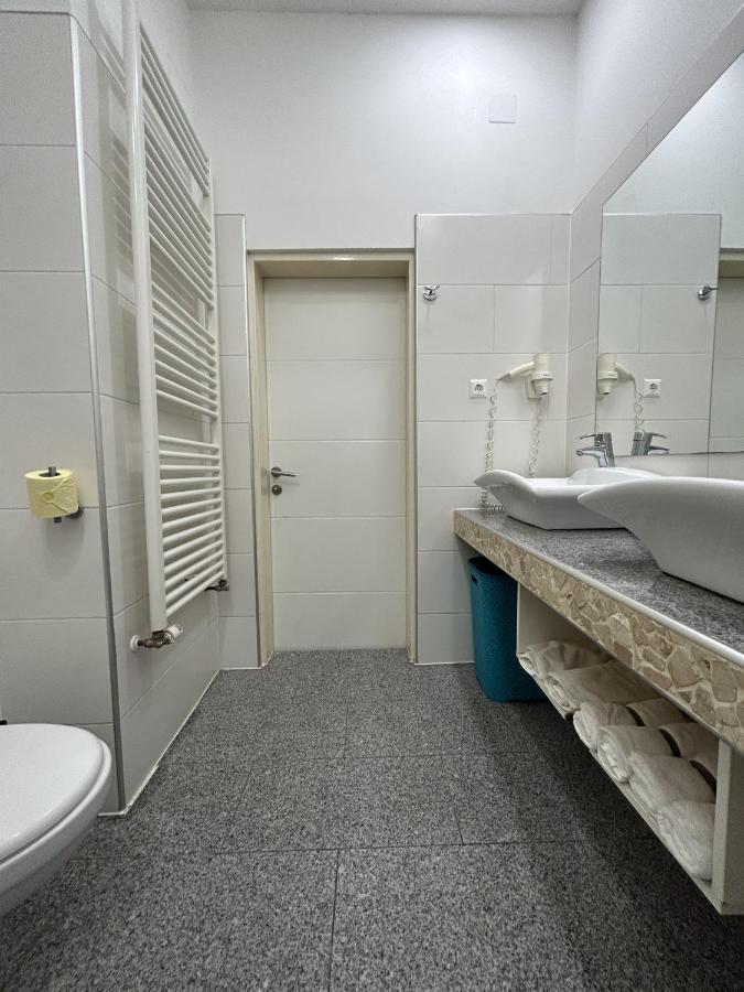 Cozy City Center Apartments Wien Eksteriør billede